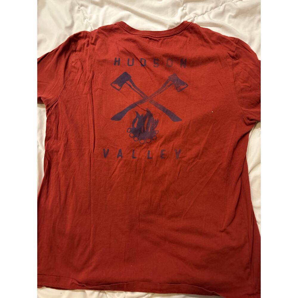 Gap large t shirt axe, camping design